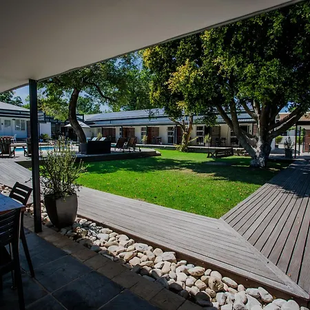 Aan De Eike Guest House-2