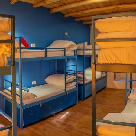 Black Sheep Bed & Breakfast-3