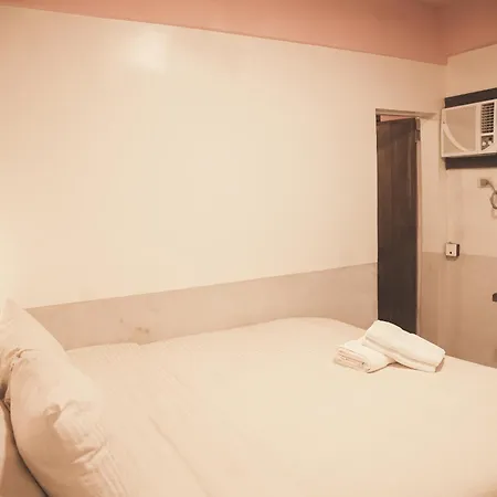 Fatwave Surf Resort-2
