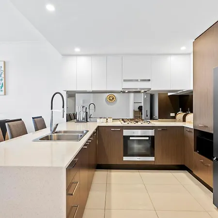Harbour Quays Apartments-3