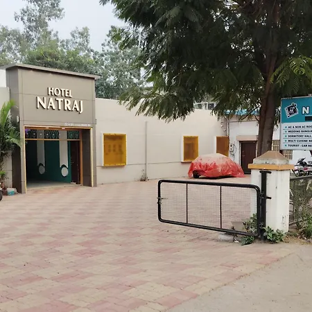 6 Cr Hotel Natraj Railway Station-2