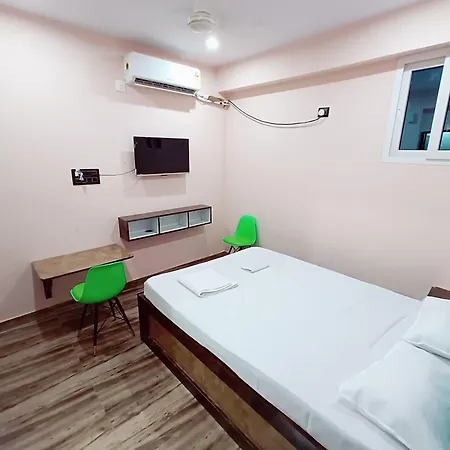 Hotel A R S Rooms & Banquet-3