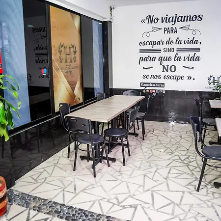 Hotel Laureles De Aburra-3