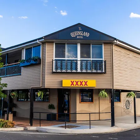 Queensland Hotel-2