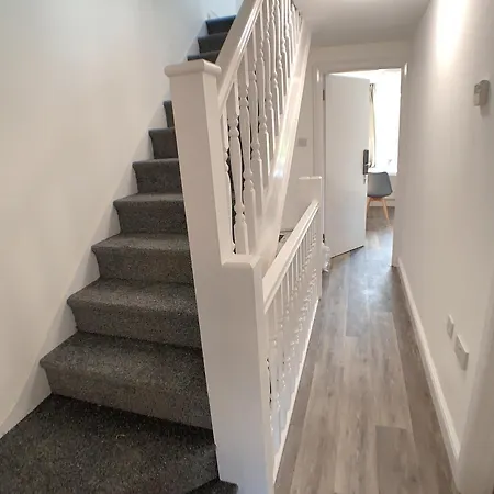 Cozy Ensuite Single Room In Elephant And Castle-2