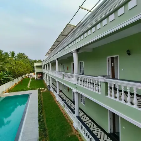 Le French Nest-3