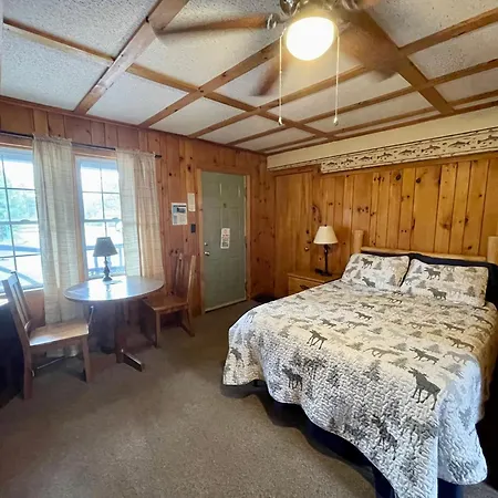 Mountain Brook Lodge-3