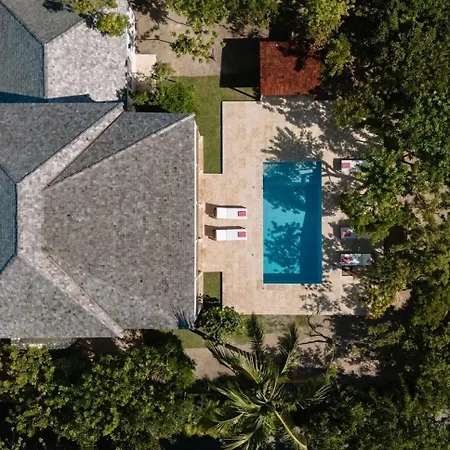 Pink Sands Resort-3