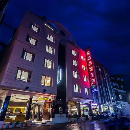 Hotel Godwin Deluxe Near Connaught Place Offers Free Airport Pickup-2