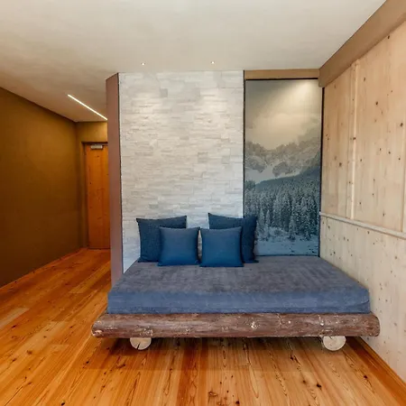 Bike & Ski Hotel Diana Karersee-3