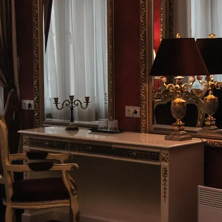 De Paris Hotel-2