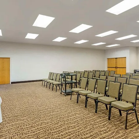 Comfort Suites Ogden Conference Center-3
