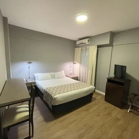 Hotel 8 De Octubre-2