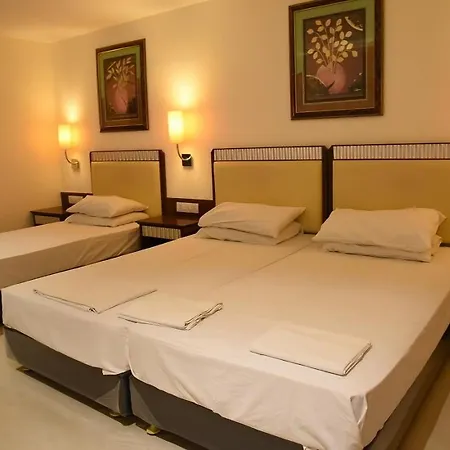 Hotel Nandi-3