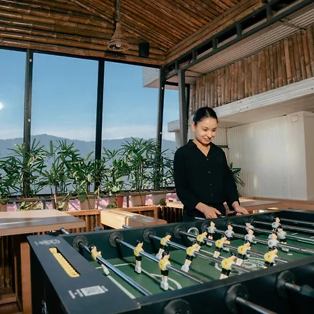 Summit Alpine Abode Hotel 5 Mins From Mg Marg-2