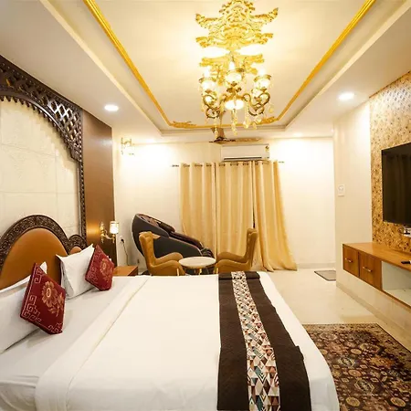 Rajwada Resort & Hotel-3