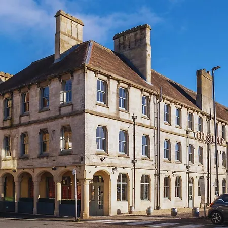 The Stroud Hotel-3