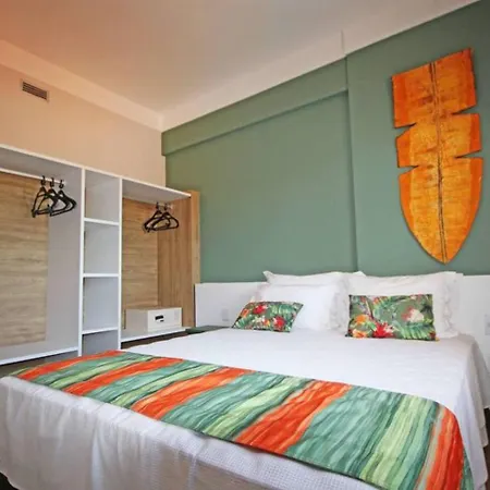Hot Beach Suites-2
