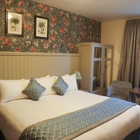 The George Hotel-2