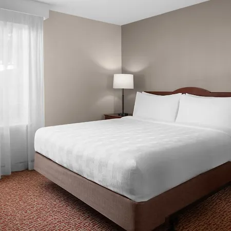 Larkspur Landing Extended Stay Suites Hillsboro-3