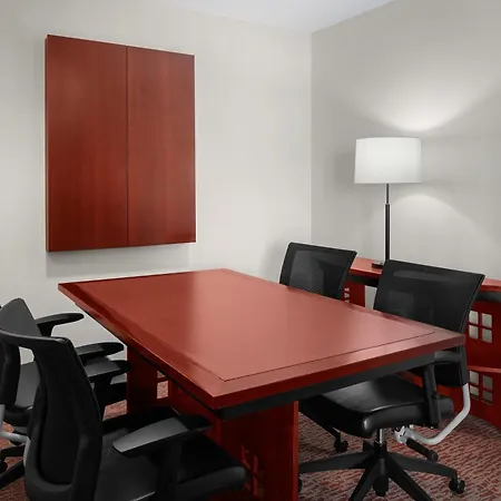 Larkspur Landing Extended Stay Suites Campbell-3