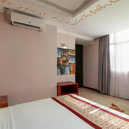 Russell Hotel-3