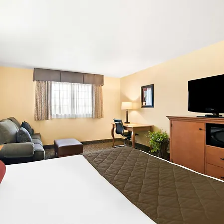 Best Western Newberry Station-3