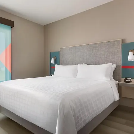 Avid Hotels - Chicago O Hare - Des Plaines-3