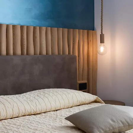 Aris Apartments & Sky Pool - Tonelli Hotels - Adult Friendly-2