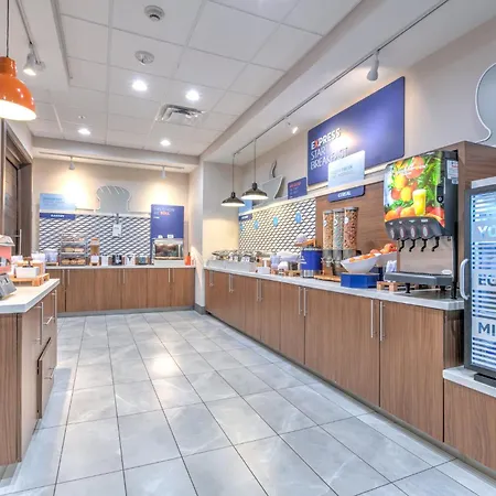 Holiday Inn Express & Suites Dallas - Plano North By Ihg-2