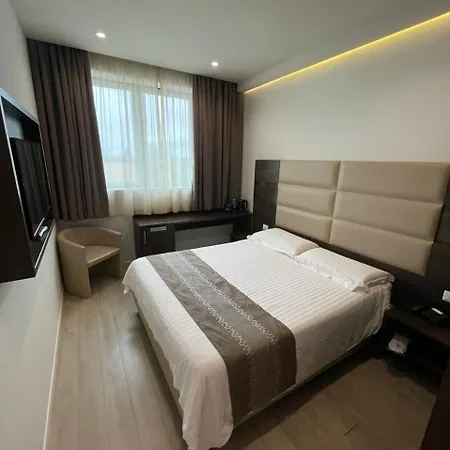 Hotelluxuryprato-2