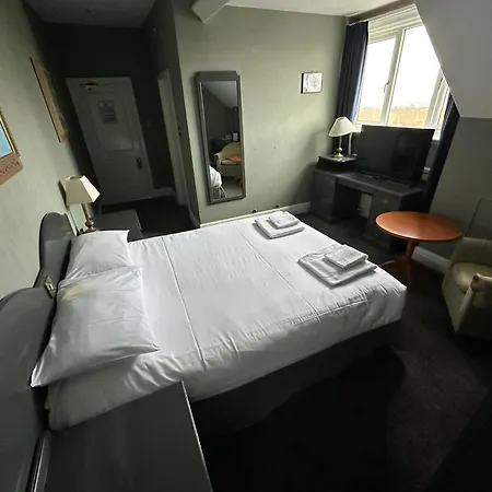 Clarkes Hotel Barrow In Furness-2