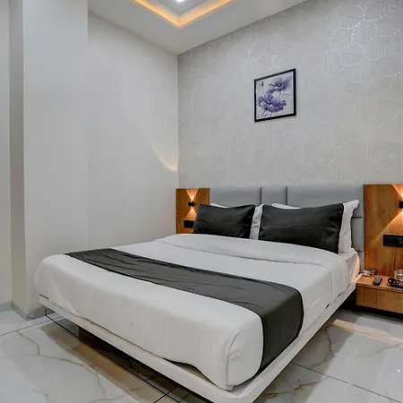 Hotel Paris-2