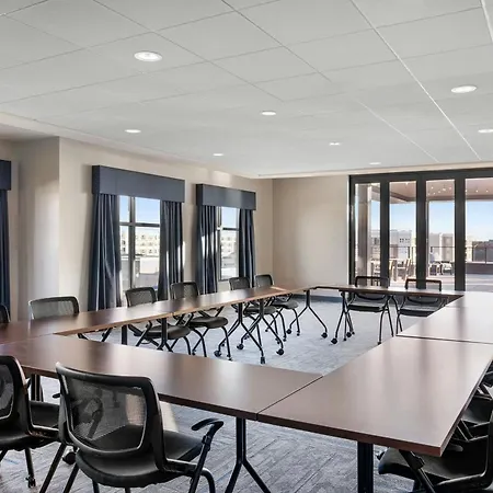 Residence Inn By Marriott Milwaukee Brookfield At Poplar Creek-3