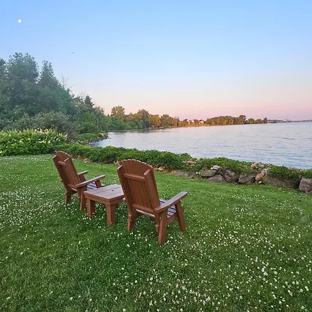 Hotel Oasis Lac St-Louis-3