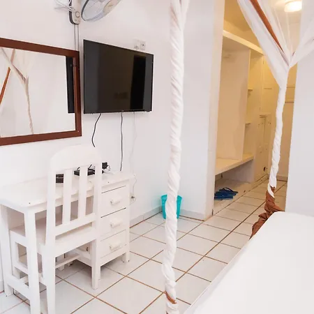 Diani Palm Resort And Apartments-2