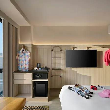 Moxy Mumbai Andheri West-2