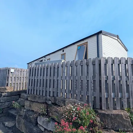 Bright And Comfortable Holiday Home Swanage Pet Free Bayview Holiday Park-3