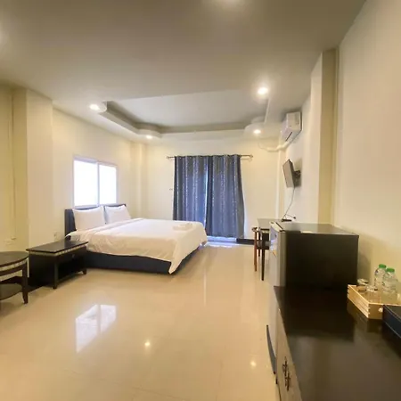 Buddy Hotel-3