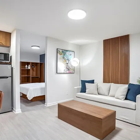 Redamo Suites-2