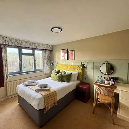 Eype'S Mouth Country Hotel-2