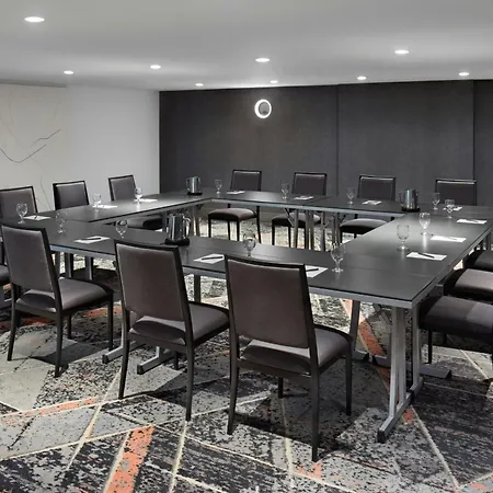 Delta Hotels By Marriott Quebec-2