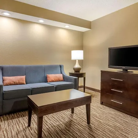 Suburban Studios Arlington Heights Elk Grove-2