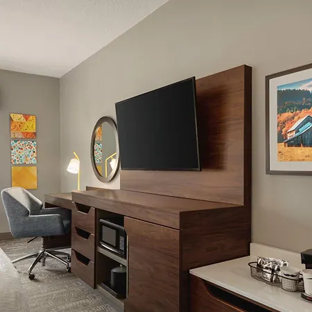 Hampton Inn Waynesboro/Stuarts Draft-2