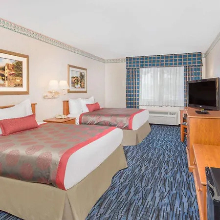 Ramada By Wyndham Kent Seattle Area-3