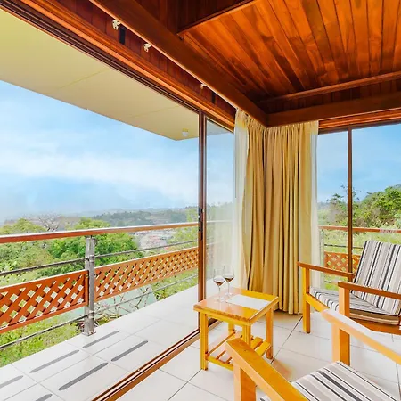 Ficus Sunset Suites-3