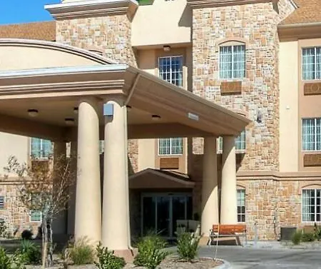 Spark By Hilton Pecos-3