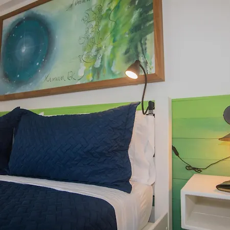 Treetops Hotel-2