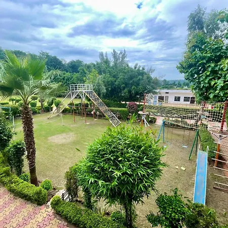 Winsome Resort & Spa Corbett-2