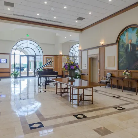 The Cook Hotel And Conference Center At Lsu-3